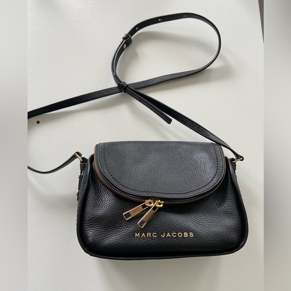 Marc Jacobs The Groove Mini Messenger Bag